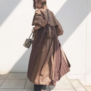 Ameri VINTAGE Balloon Sleeve Pleated Trench Coat Brown